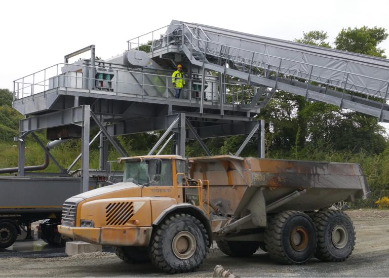 CHARGEMENT-01-scaled